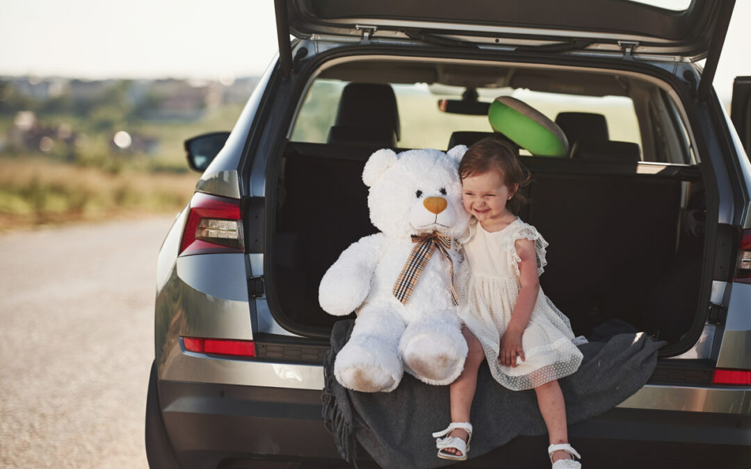 Jak przygotować auto na długą podróż z dzieckiem